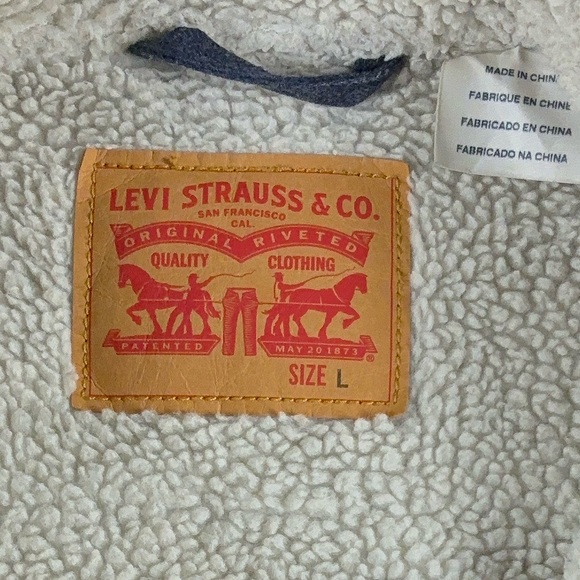 LEVI MENS SHERPA TRUCKER JACKET size large - Picture 9 of 14